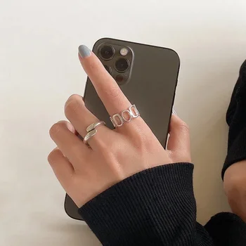 Minimalista Lánc Pillangó Gyűrű a Nők számára Új Divat Kreatív Üreges Mértani Fél Kézzel készített Ékszerek, Ajándékok